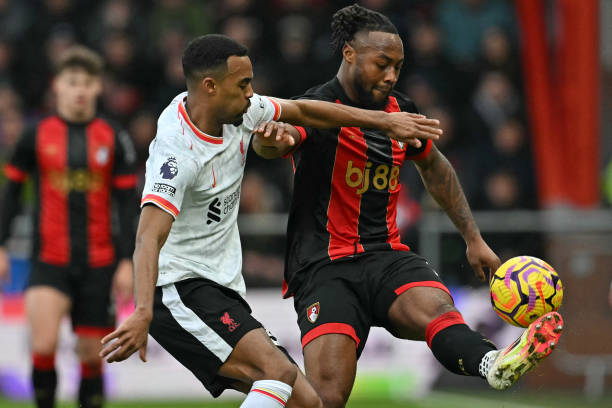 在照顾球员 在照顾球员